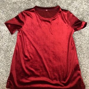 Red velvet short sleeve